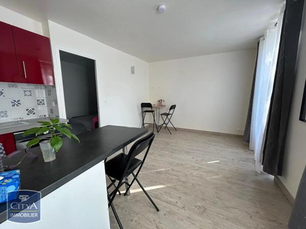 Appartement à louer 1 pièce 28.02m² Rambouillet (78120)