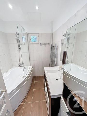 Maison à vendre  5 pièces - 108 m 2   VERRIERES LE BUISSON  - 91