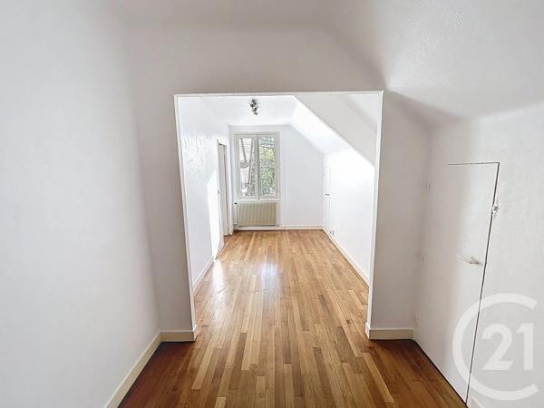 Maison à vendre  5 pièces - 108 m 2   VERRIERES LE BUISSON  - 91