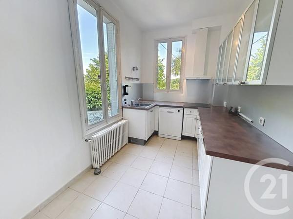 Maison à vendre  5 pièces - 108 m 2   VERRIERES LE BUISSON  - 91