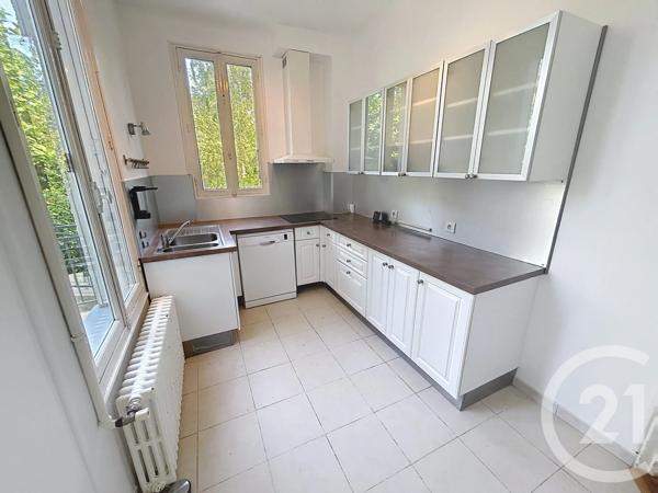 Maison à vendre  5 pièces - 108 m 2   VERRIERES LE BUISSON  - 91
