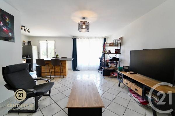 Appartement F3 à vendre  3 pièces - 70,25 m 2   MAGNY LE HONGRE  - 77