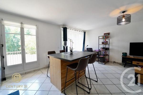Appartement F3 à vendre  3 pièces - 70,25 m 2   MAGNY LE HONGRE  - 77