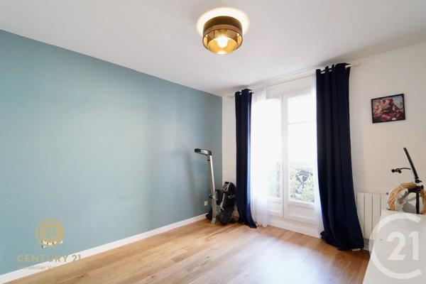 Appartement F3 à vendre  3 pièces - 70,25 m 2   MAGNY LE HONGRE  - 77