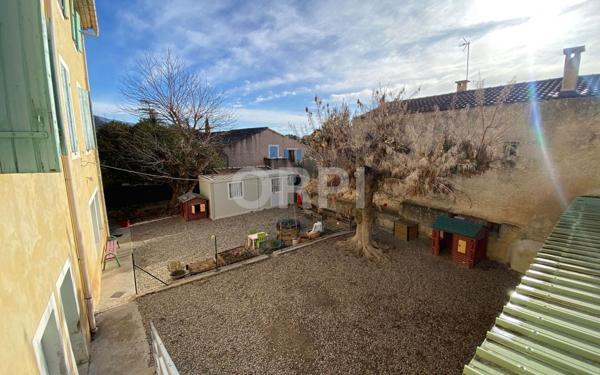 Maison à vendre    4 pièces •  Beaumes-de-Venise