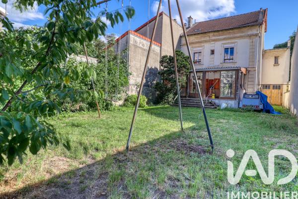 Maison à vendre 10 pièces 189,37 m² Bois-Colombes