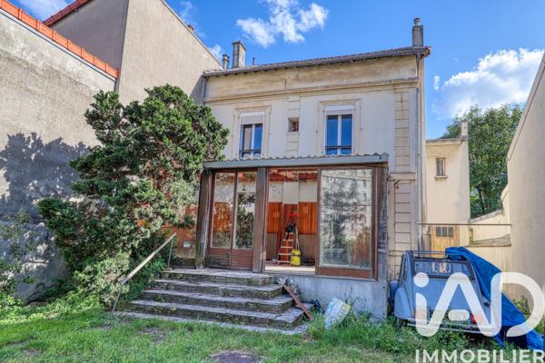 Maison à vendre 10 pièces 189,37 m² Bois-Colombes