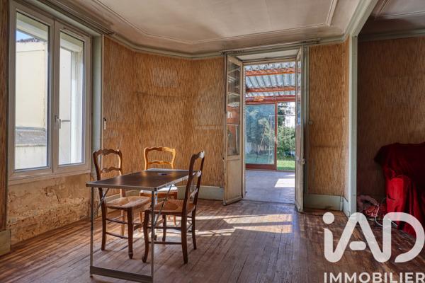 Maison à vendre 10 pièces 189,37 m² Bois-Colombes