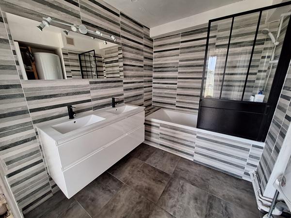 Appartement Pringy 3 pièce(s) 69 m2