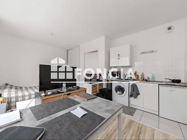 Location Studio 27 m² - 1 RUE CLAUDINE GUERIN Le Petit Quevilly 76140