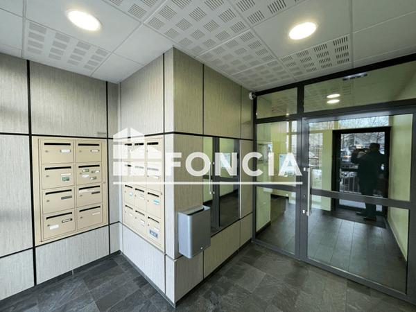 Location Studio 27 m² - 1 RUE CLAUDINE GUERIN Le Petit Quevilly 76140