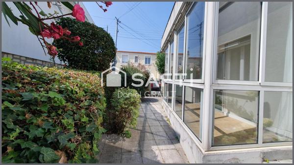 Ses atouts pour cet appartement résident dans son agencement fonctionnel, quartier recherché, garage et place de parking privé avec borne de recharge
