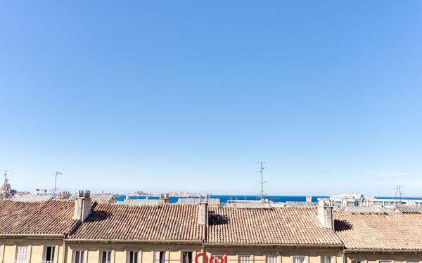 Appartement à vendre    4 pièces •  Marseille 2