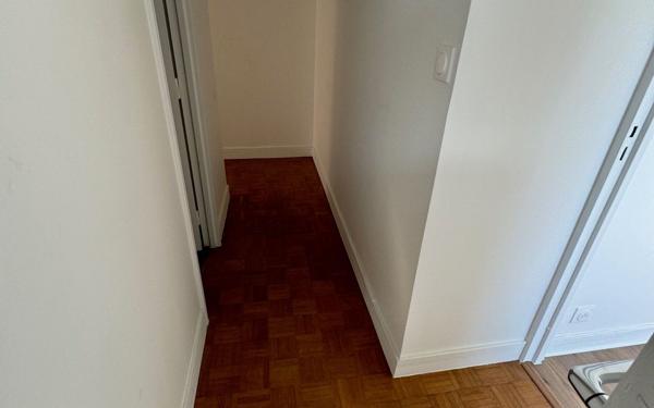 Appartement à louer    2 pièces • 52 m2 Saint-Dizier