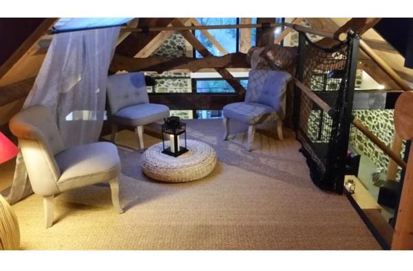 À Vendre  Maison 6 Pièces avec Terrasse et Piscine à Erquy