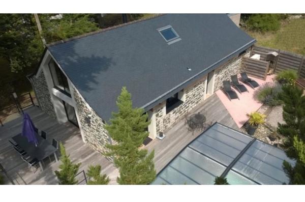 À Vendre  Maison 6 Pièces avec Terrasse et Piscine à Erquy