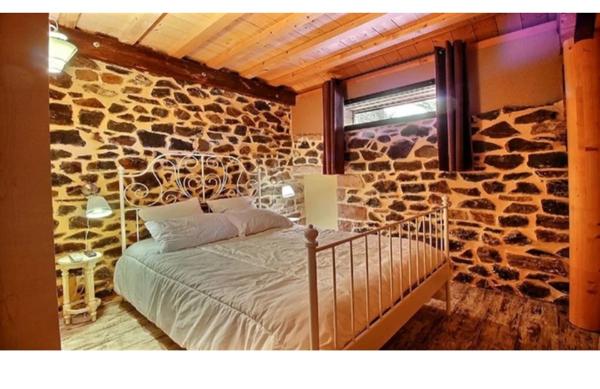 À Vendre  Maison 6 Pièces avec Terrasse et Piscine à Erquy