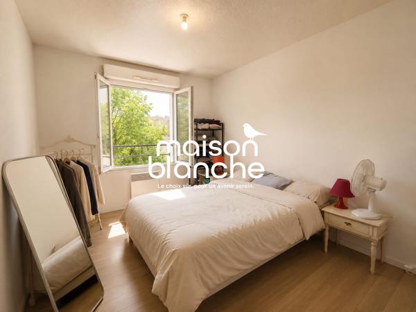 Appartement T2 bis avec balcon et parking