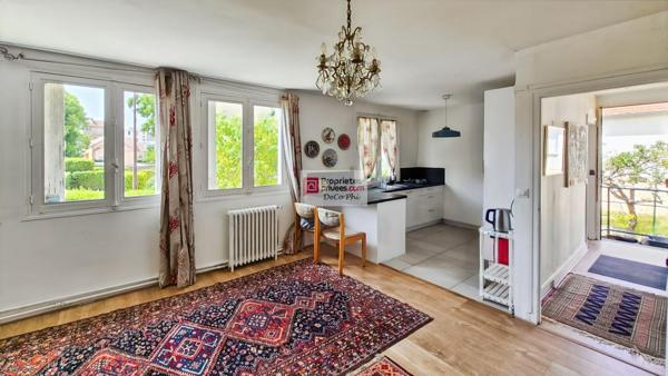 Maison  4 pièces  jardin  74m2  agrandissable  Versailles Montreuil