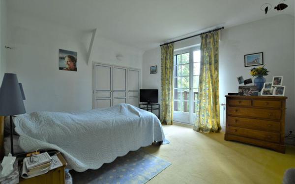 Maison à vendre    7 pièces • 387,60 m2 Abbeville