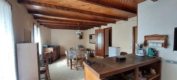 maison de village en pierre