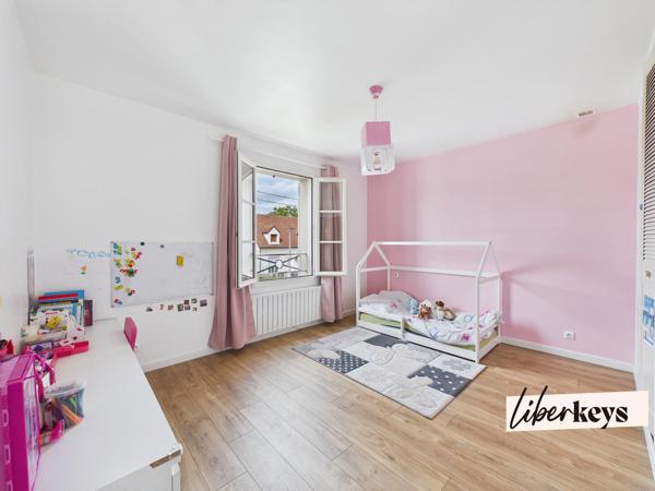 Maison familiale 160 m² – 5 chambres – Terrain de 500 m² – Sous-sol total