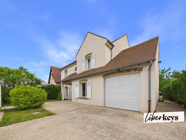 Maison familiale 160 m² – 5 chambres – Terrain de 500 m² – Sous-sol total