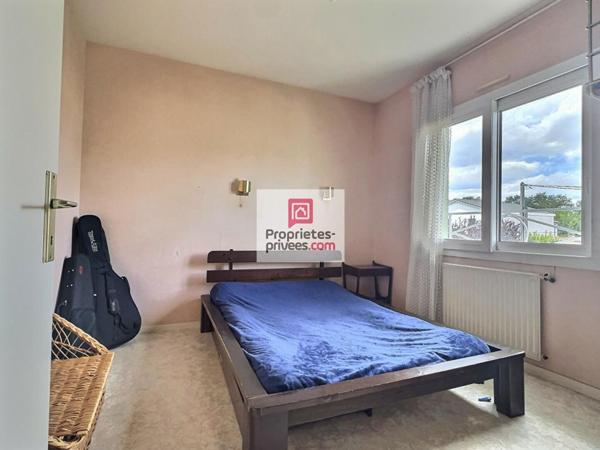 DEPT 33 - MERIGNAC ARLAC - Maison 6 pièce(s) 135 m2 avec jardin de 492m2 et un garage de 25m2