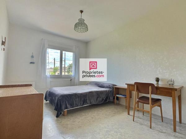 DEPT 33 - MERIGNAC ARLAC - Maison 6 pièce(s) 135 m2 avec jardin de 492m2 et un garage de 25m2