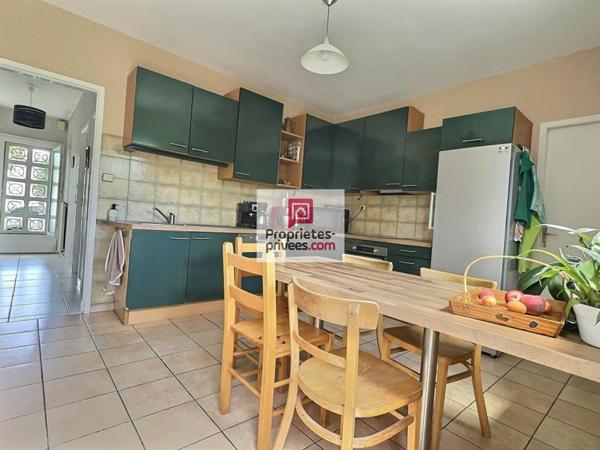 DEPT 33 - MERIGNAC ARLAC - Maison 6 pièce(s) 135 m2 avec jardin de 492m2 et un garage de 25m2