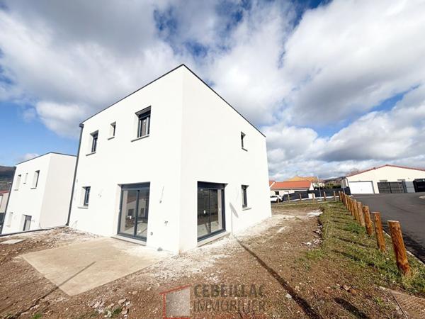 Maison 5 pièce(s) 4 chambre(s) 140 m²