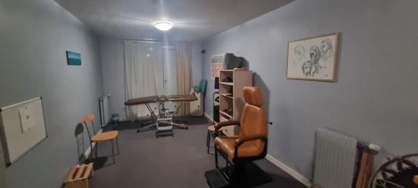 Local d'activité Blois proche gare 100.56 m2