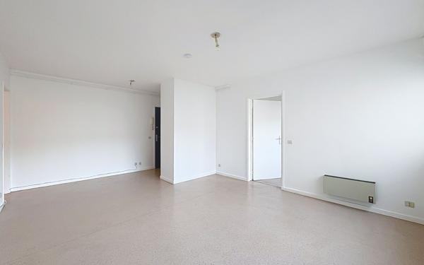 Appartement à vendre    2 pièces • 44 m2 Pau