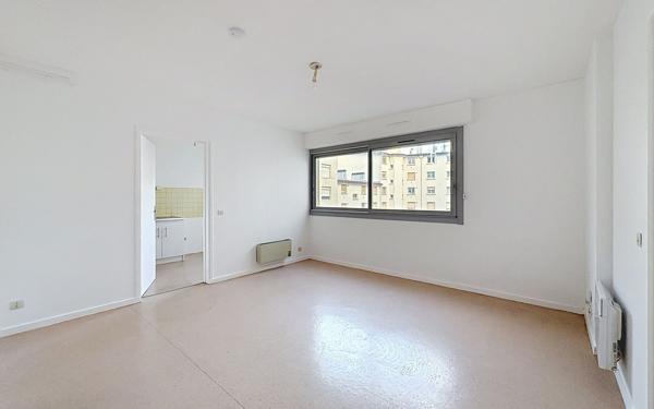 Appartement à vendre    2 pièces • 44 m2 Pau