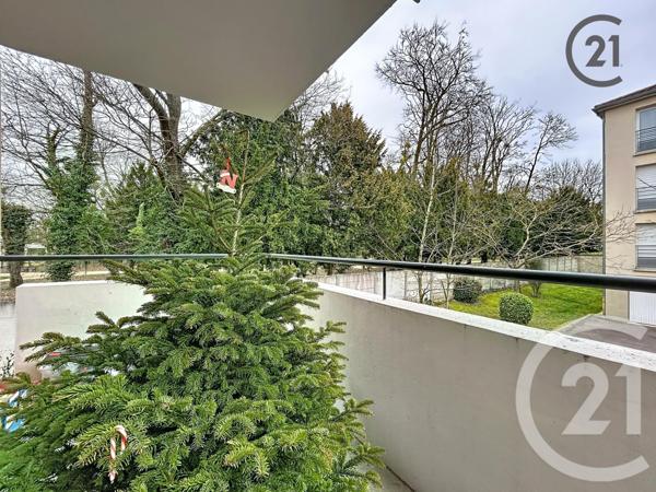 Appartement F2 à vendre  2 pièces - 43,90 m2 STE SAVINE - 10