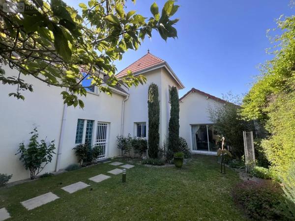 Achat - Maison Reims 51100 5 pièces 170 m 2 250 m 2