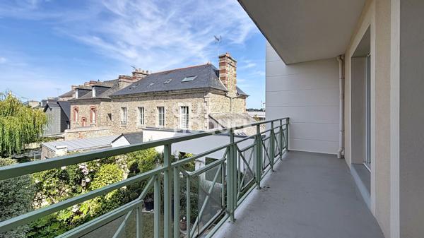 Appartement Dinan 3 pièce(s) 70.58 M2