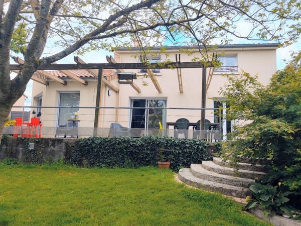 PAVILLON 4 CHAMBRES