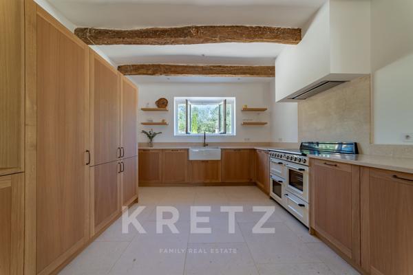 Élégance du Mas en pierre sèche, vue spectaculaire du Luberon – Gordes