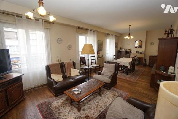 AMIENS HYPER CENTRE, proche Nouvelle Galerie, appartement de type 4 avec ASCENSEUR