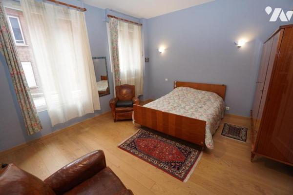 AMIENS HYPER CENTRE, proche Nouvelle Galerie, appartement de type 4 avec ASCENSEUR