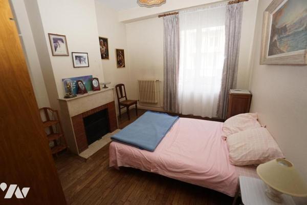 AMIENS HYPER CENTRE, proche Nouvelle Galerie, appartement de type 4 avec ASCENSEUR