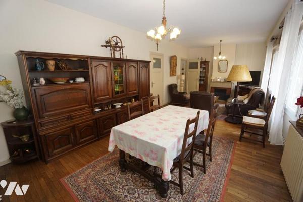 AMIENS HYPER CENTRE, proche Nouvelle Galerie, appartement de type 4 avec ASCENSEUR