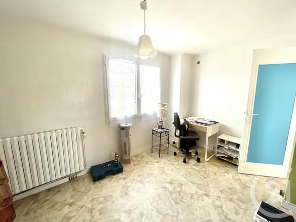 Maison à vendre  4 pièces - 77 m2 BOISSY ST LEGER - 94