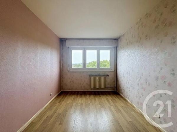 Appartement F3 à vendre  3 pièces - 67 m 2   VALENTIGNEY  - 25