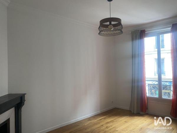 Location appartement 2 pièces 32 m² Paris 18