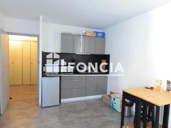 Location Studio 30.8 m² - 6-8 RUE DE L ABERUT Albertville 73200