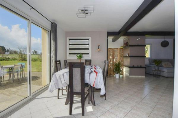 Maison  récente 4 chambres sur 1500 m2 au calme