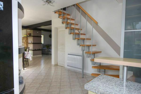 Maison  récente 4 chambres sur 1500 m2 au calme