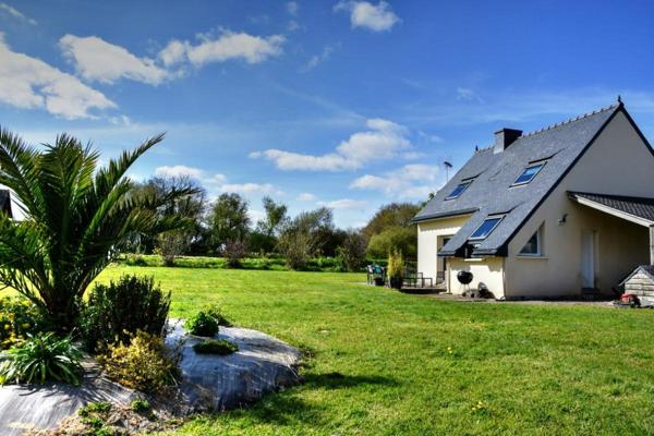 Maison  récente 4 chambres sur 1500 m2 au calme